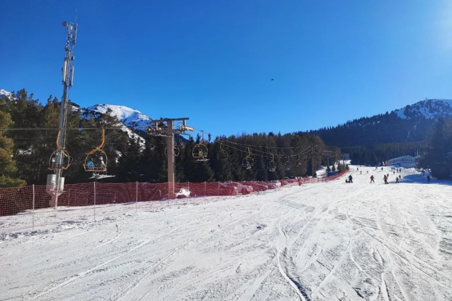 В Караколе открыли лыжный сезон