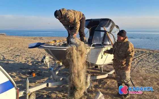 Ысык-Көлдүн акваториясынан 400 метр мыйзамсыз балык уулоочу тор чыгарылды